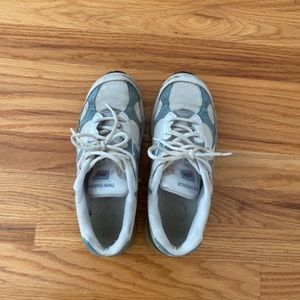 new balance 992 women marine